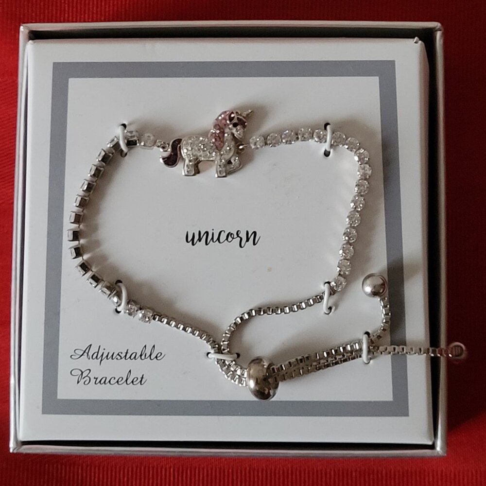 BRAND NEW, ADJUSTABLE,  CRYSTAL UNICORN BRACELET!!!